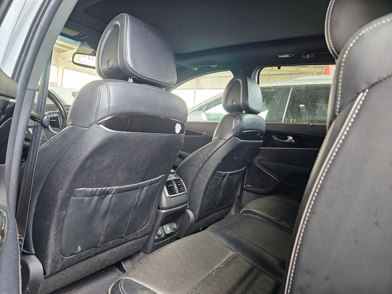 KIA SORENTO 2016 - Marhaba Auction Used Cars - Image 5