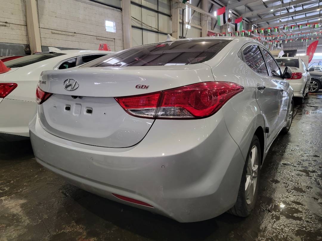 2013 HYUNDAI AVANTE — 175410 KM — Lot 819209 — Main - Marhaba Auctions Used Cars - Image 3