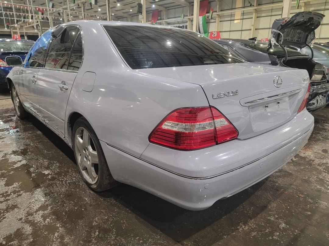 2005 LEXUS LS 430 — 171230 Miles — Lot 180543 - Marhaba Auctions Used Cars - Image 3