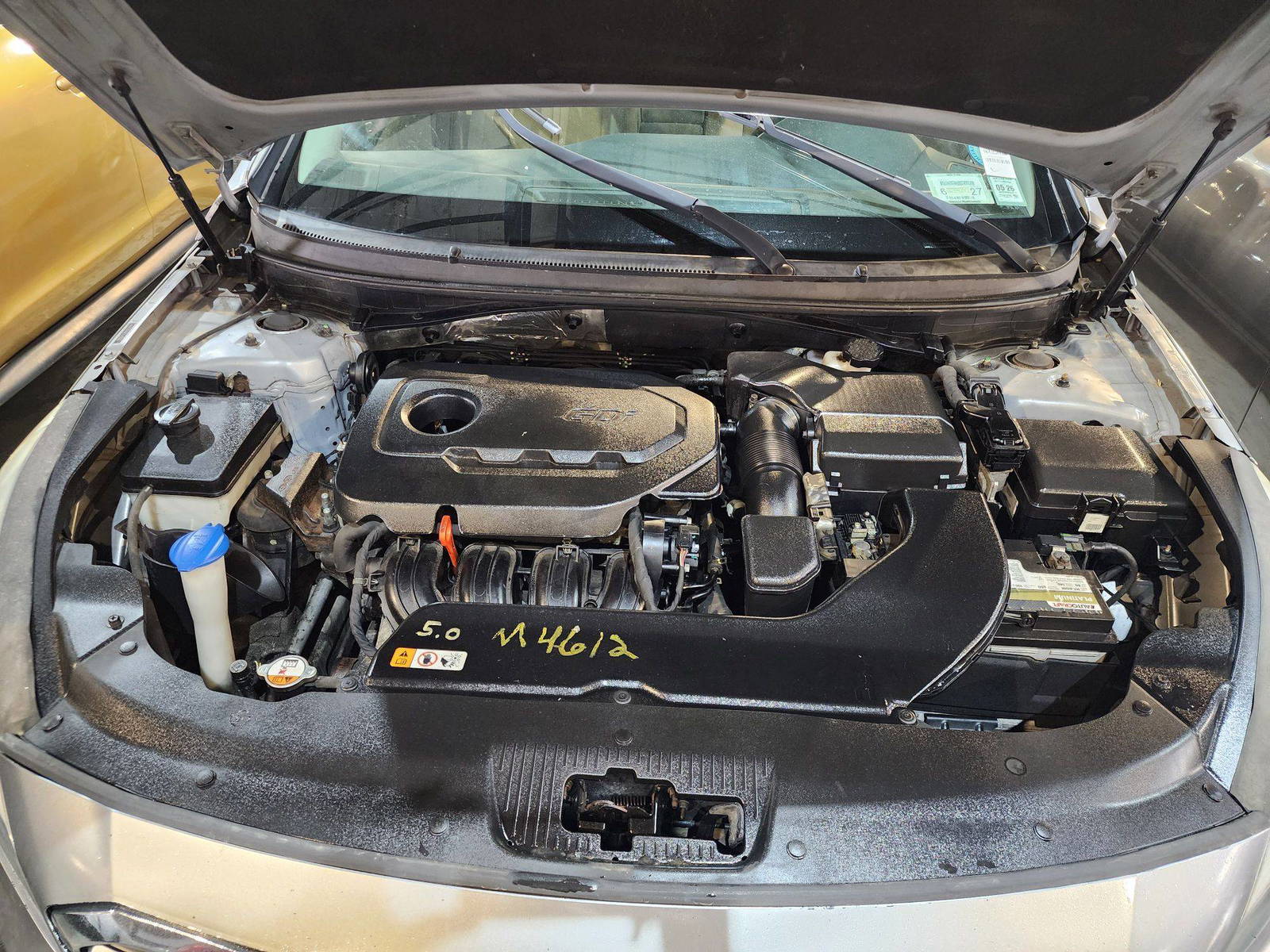 2015 HYUNDAI SONATA — 146171 Miles — Lot H047212 — Main - Marhaba Auctions Used Cars - Image 12