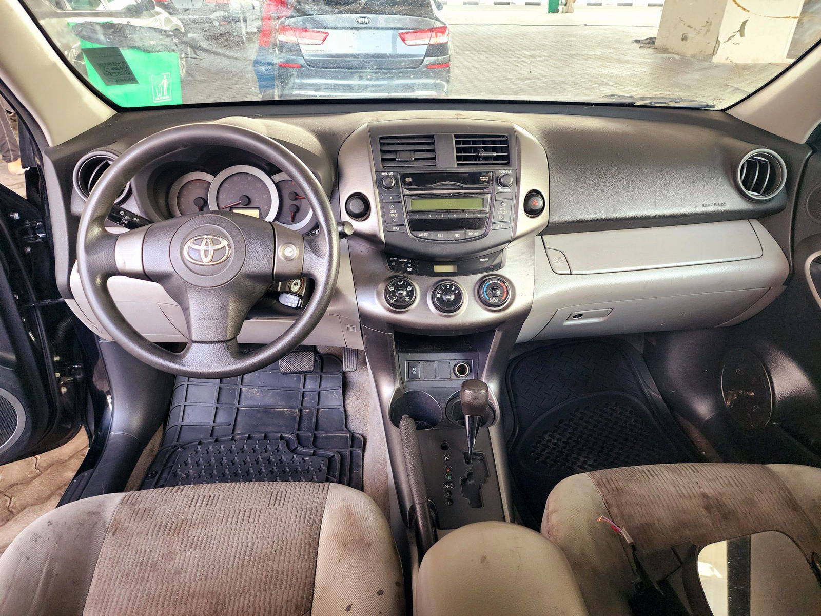 2011 TOYOTA RAV4 — 191788 Miles — Lot 77828254 — Souq - Marhaba Auctions Used Cars - Image 7