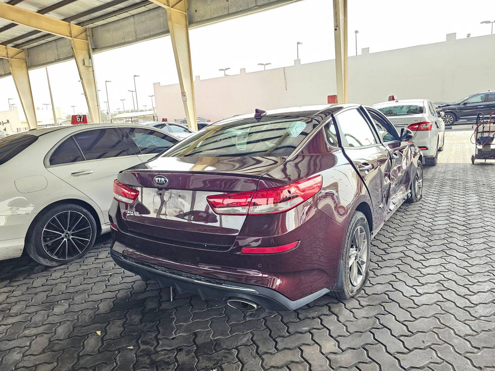 2020 KIA OPTIMA — 93573 Miles — Lot 42057782 — Souq - Marhaba Auctions Used Cars - Image 3