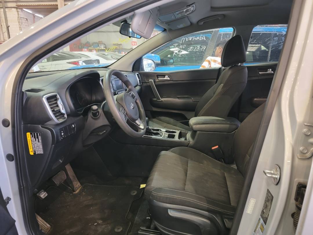 2017 KIA SPORTAGE — 61692 Miles — Lot 7273692 — Main - Marhaba Auctions Used Cars - Image 8