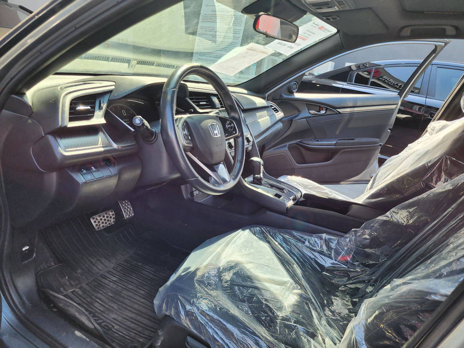 2019 HONDA CIVIC — 94333 KM — Lot 303761 — Main - Marhaba Auctions Used Cars - Image 11