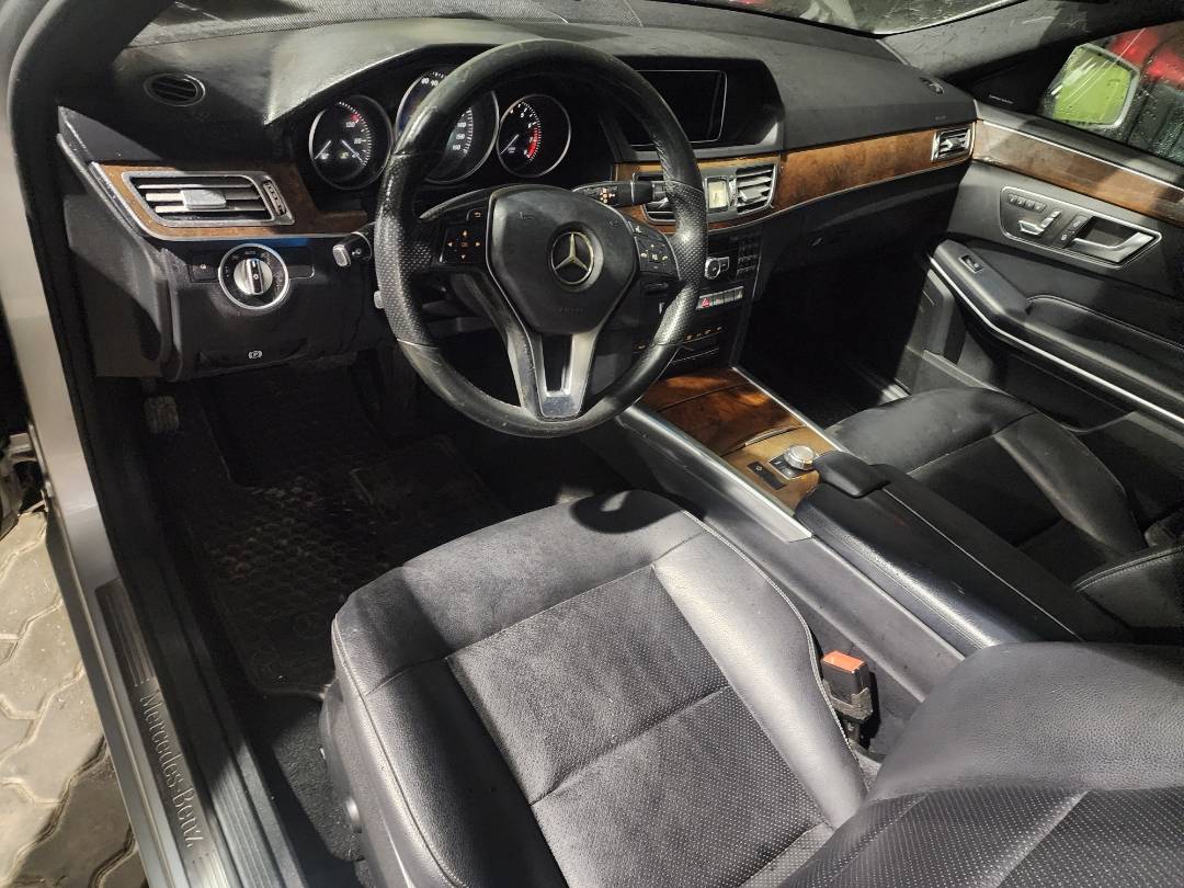 2015 MERCEDES BENZ E 350 — 106453 Miles — Lot 38085715 - Marhaba Auctions Used Cars - Image 3