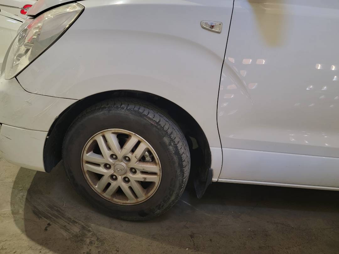 HYUNDAI GRAND STAREX 2017 - Marhaba Auction Used Cars - Image 6