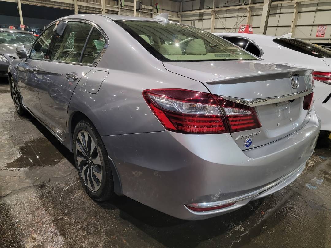 2017 HONDA ACCORD — 113870 Miles — Lot 74404693 - Marhaba Auctions Used Cars - Image 3