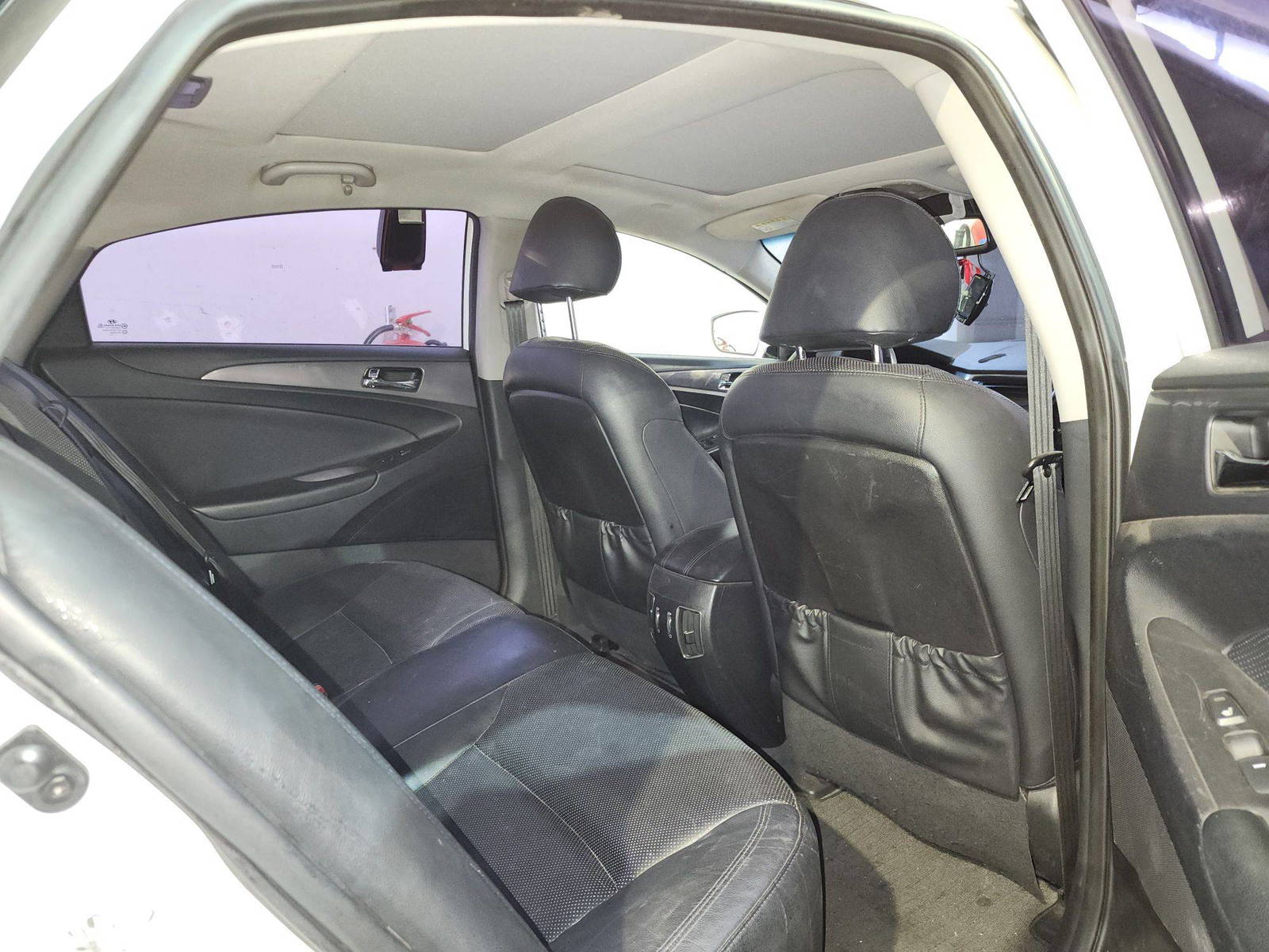 HYUNDAI SONATA 2014 - Marhaba Auction Used Cars - Image 8