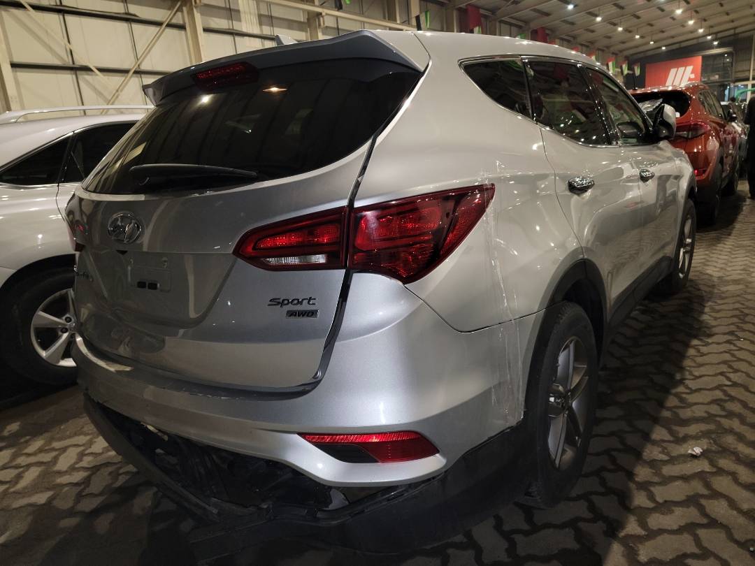 2017 HYUNDAI SANTA FE — 83704 Miles — Lot 43902773 - Marhaba Auctions Used Cars - Image 9