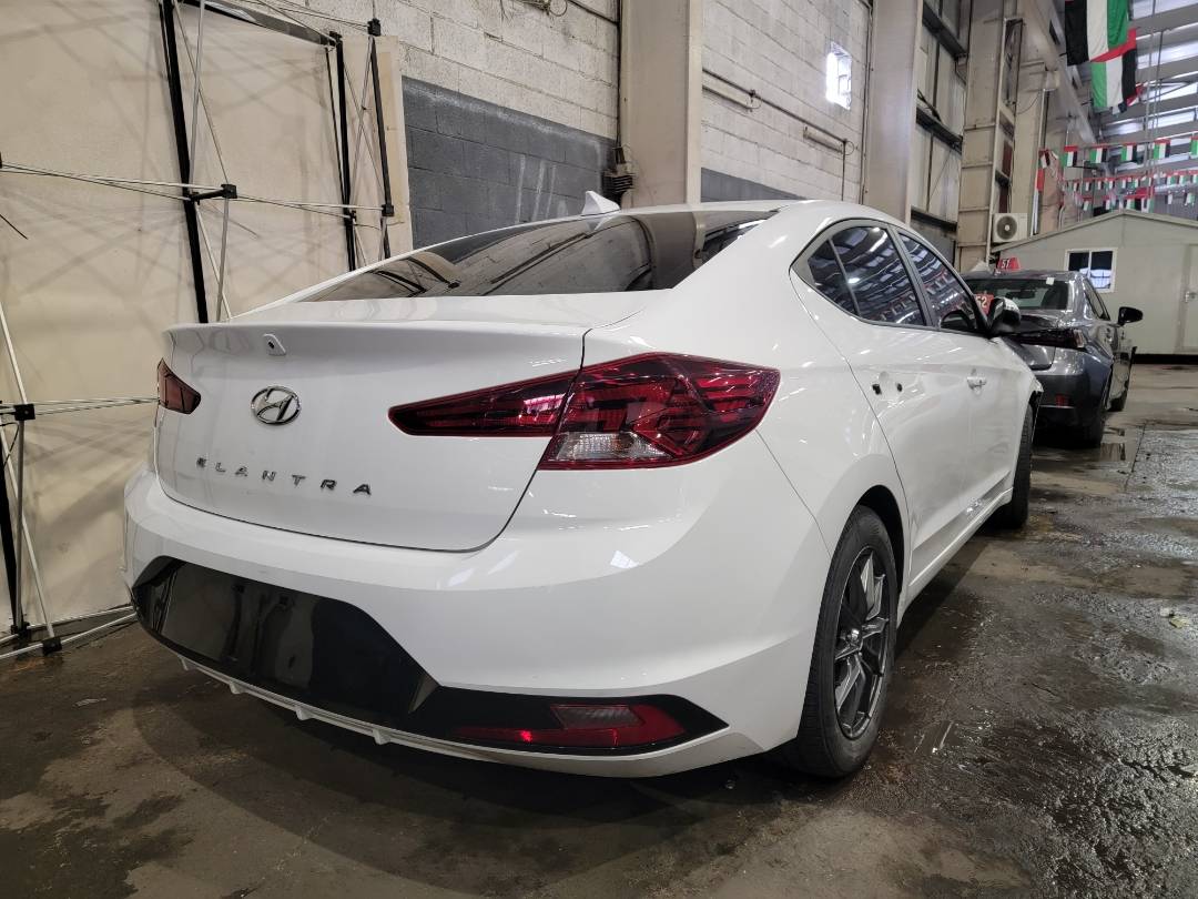 2020 HYUNDAI ELANTRA — 176038 KM — Lot 68863924 — Main - Marhaba Auctions Used Cars - Image 3