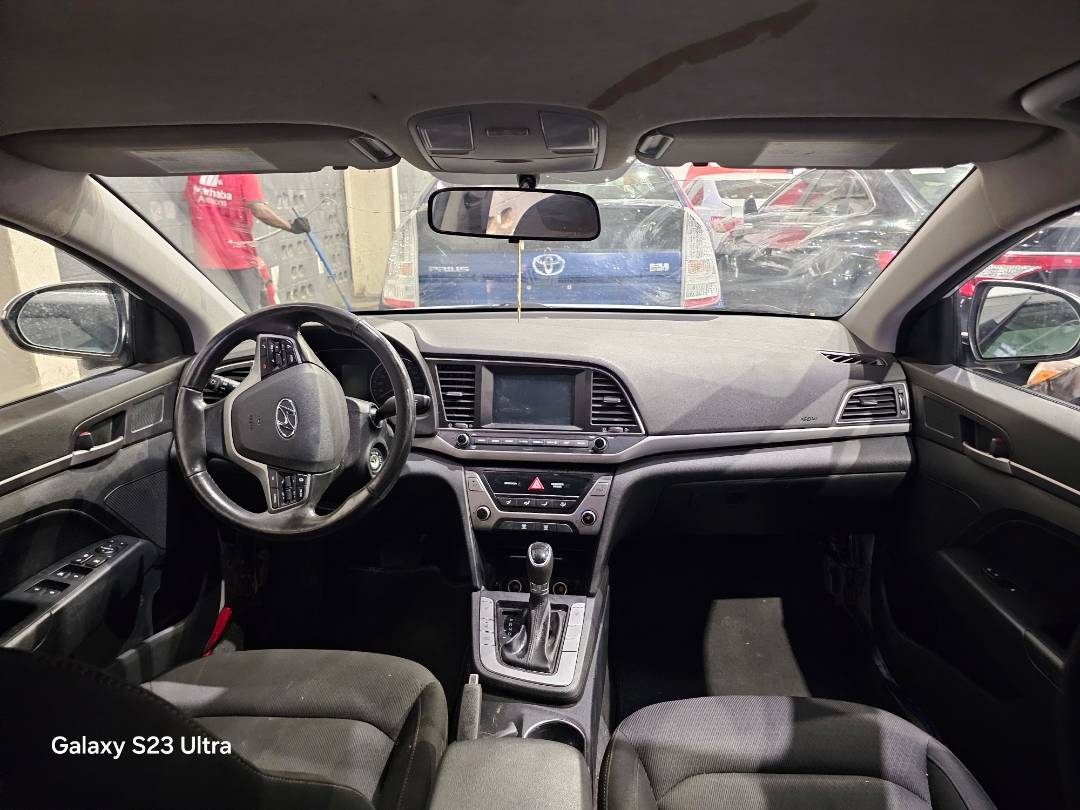 2018 HYUNDAI ELANTRA — 134068 KM — Lot 720133 — Main - Marhaba Auctions Used Cars - Image 8