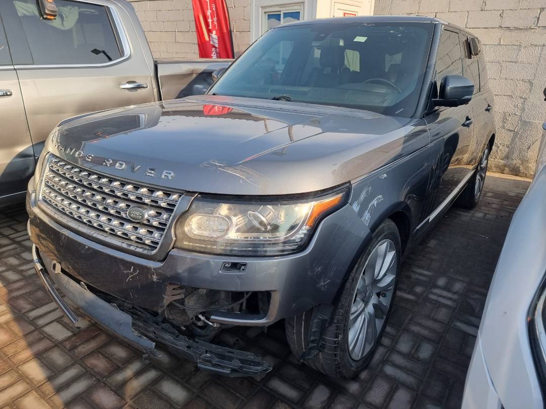 LAND ROVER RANGE ROVER SUPERCHARGED 2015 - Marhaba Auction Used Cars - Image 3