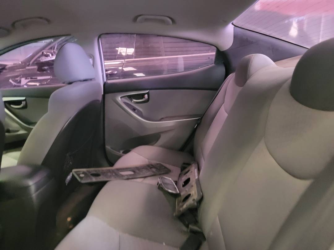 2011 HYUNDAI AVANTE — 133918 KM — Lot 156934 — Main - Marhaba Auctions Used Cars - Image 6
