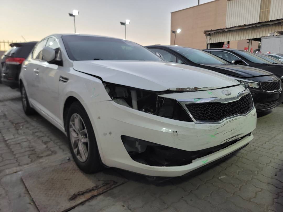 2013 KIA OPTIMA — 142850 Miles — Lot 75DG202682 — Main - Marhaba Auctions Used Cars - Image 4