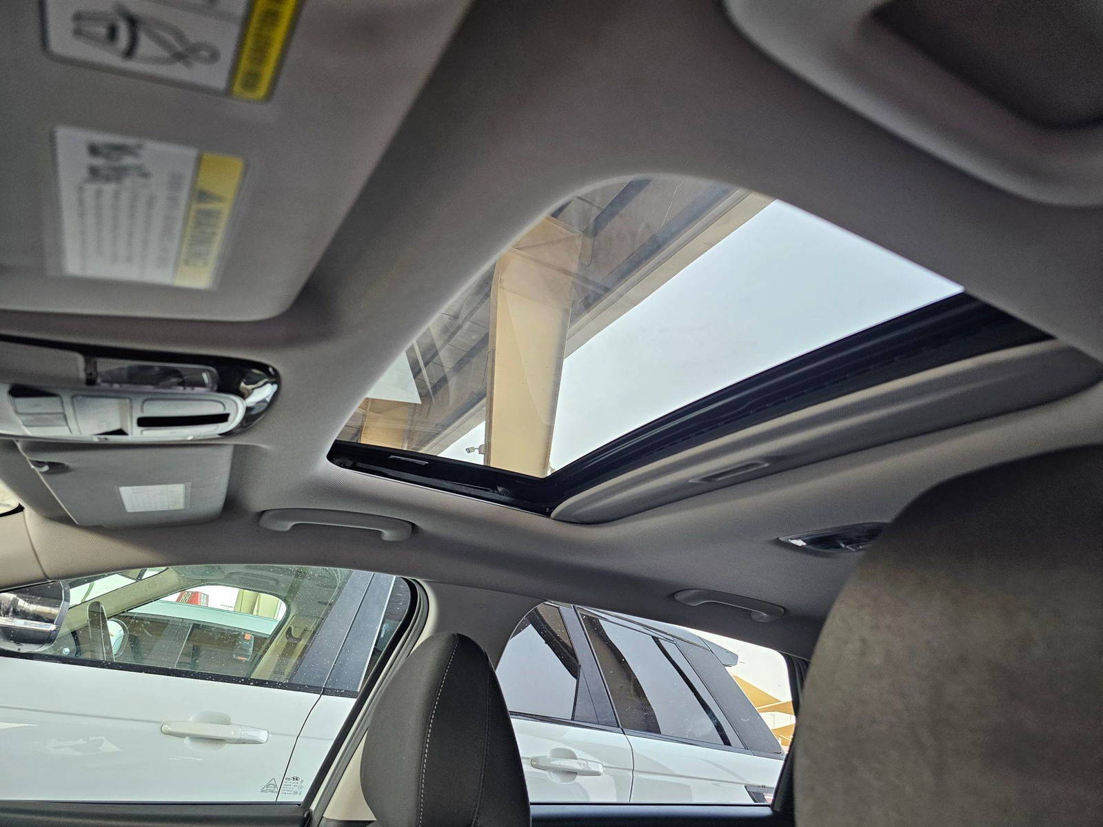 2022 HYUNDAI TUCSON — 105476 Miles — Lot AE6NH002177 — Souq - Marhaba Auctions Used Cars - Image 8