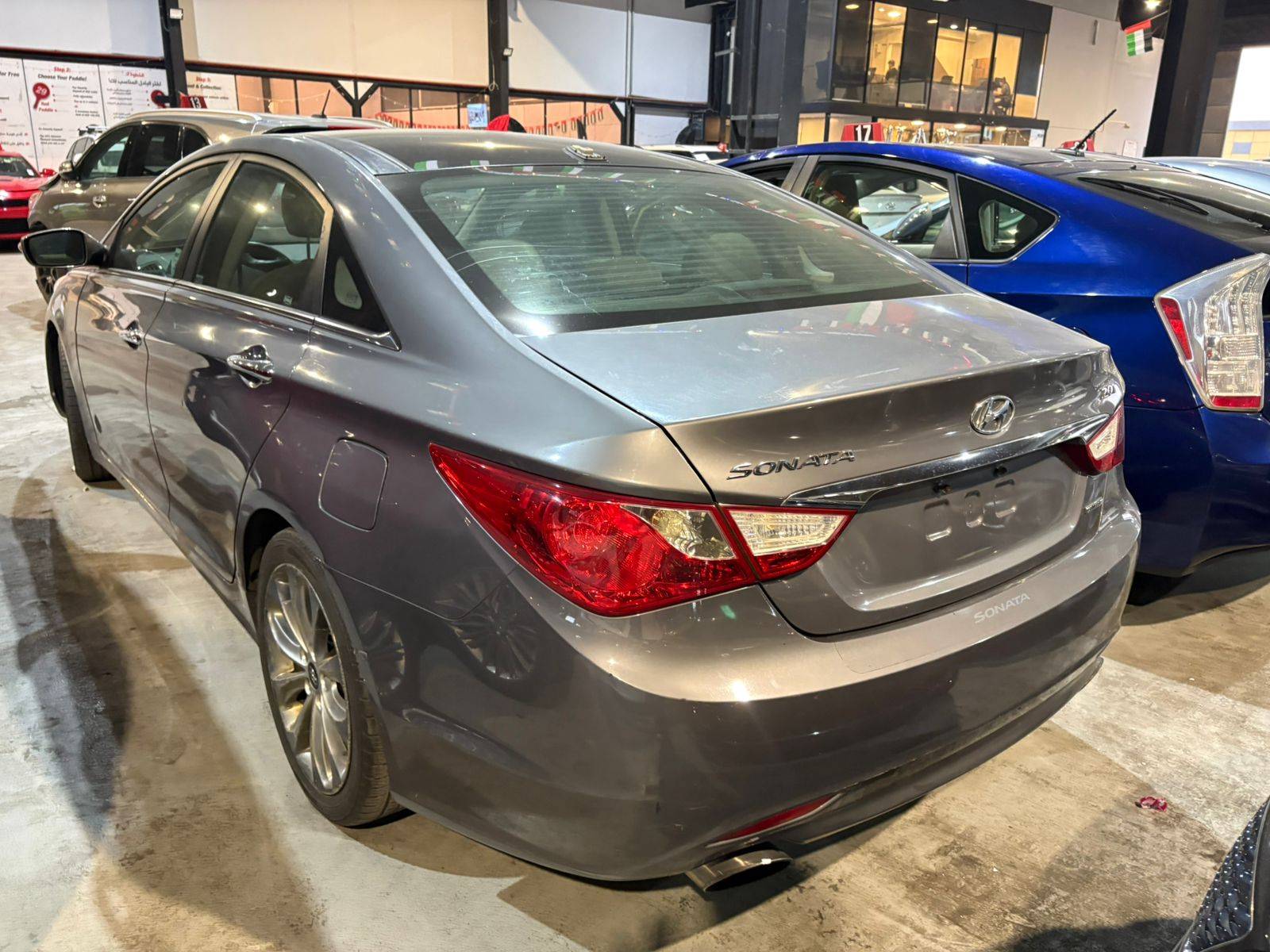 2012 HYUNDAI SONATA — 117268 Miles — Lot 42936370 — Souq - Marhaba Auctions Used Cars - Image 5