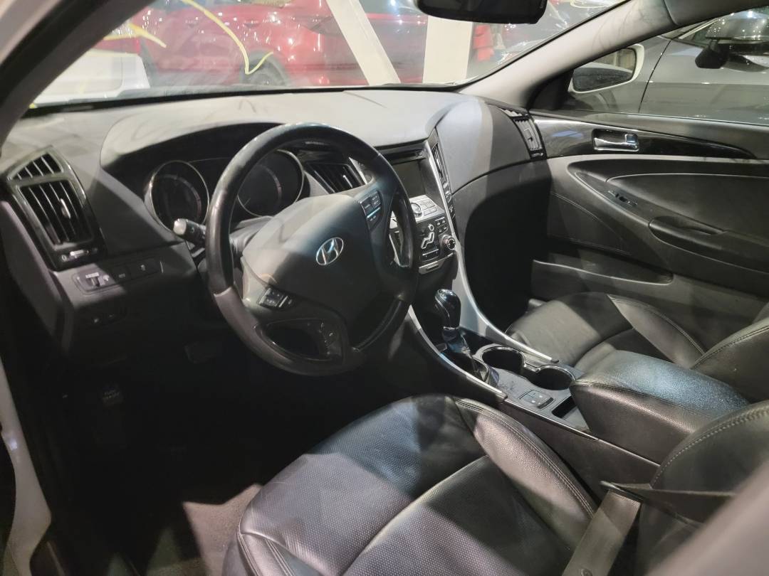 2011 HYUNDAI SONATA — 230420 Miles — Lot 170641 — Main - Marhaba Auctions Used Cars - Image 8