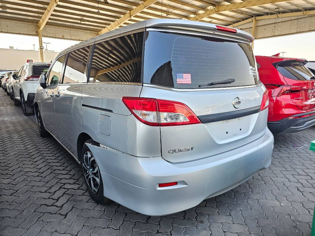 NISSAN QUEST