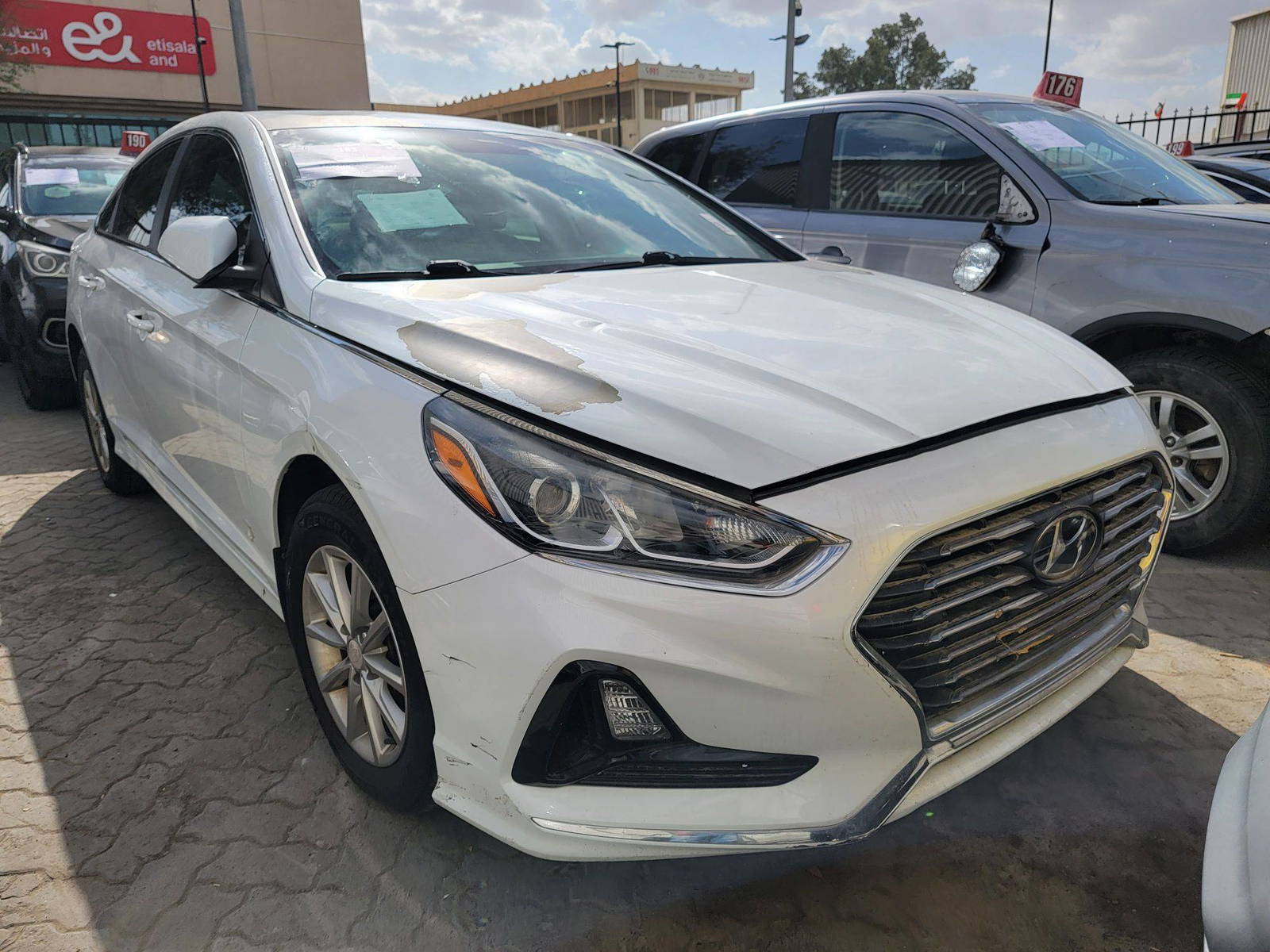 2018 HYUNDAI SONATA — 152297 Miles — Lot 60289165 — Main - Marhaba Auctions Used Cars - Image 4