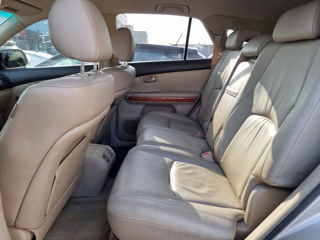 2006 LEXUS RX 400H — 183988 Miles — Lot 125487 — Main - Marhaba Auctions Used Cars - Image 7