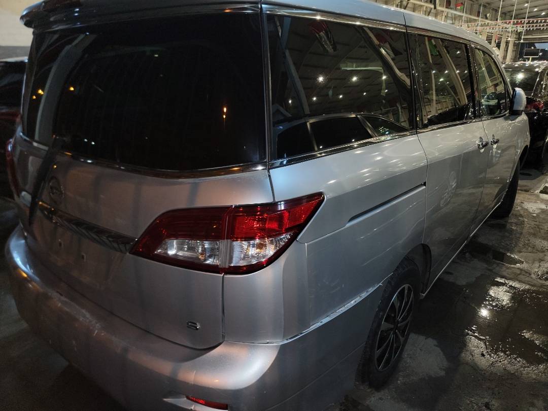 2011 NISSAN QUEST — 184803 Miles — Lot 37470073 - Marhaba Auctions Used Cars - Image 9
