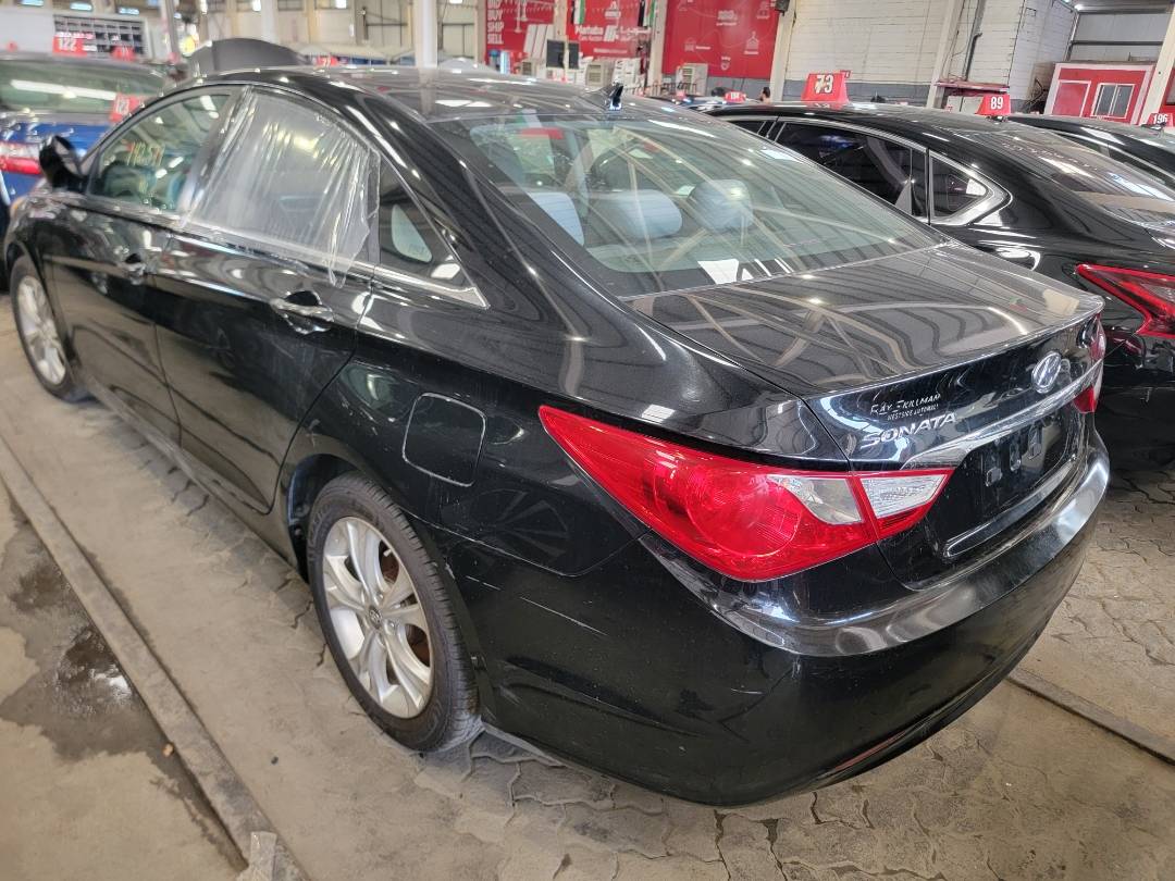 2011 HYUNDAI SONATA — 142579 Miles — Lot 043832 - Marhaba Auctions Used Cars - Image 3