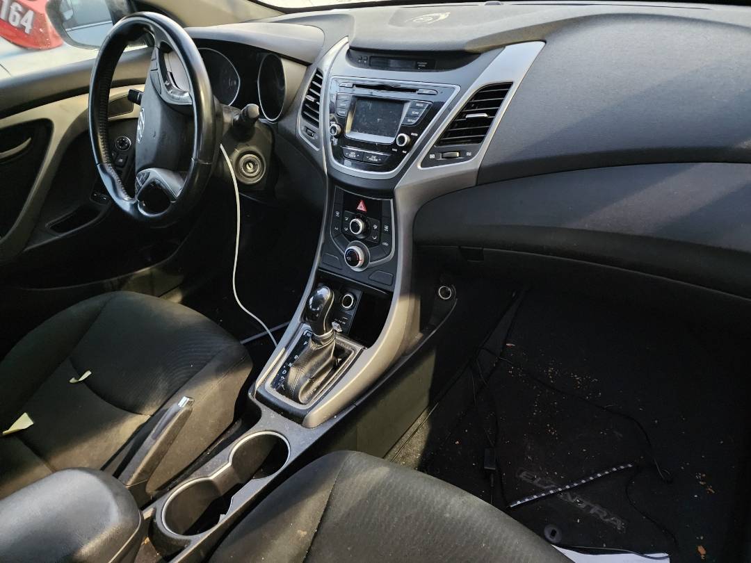 2015 HYUNDAI ELANTRA — 156543 Miles — Lot 77968853 - Marhaba Auctions Used Cars - Image 7