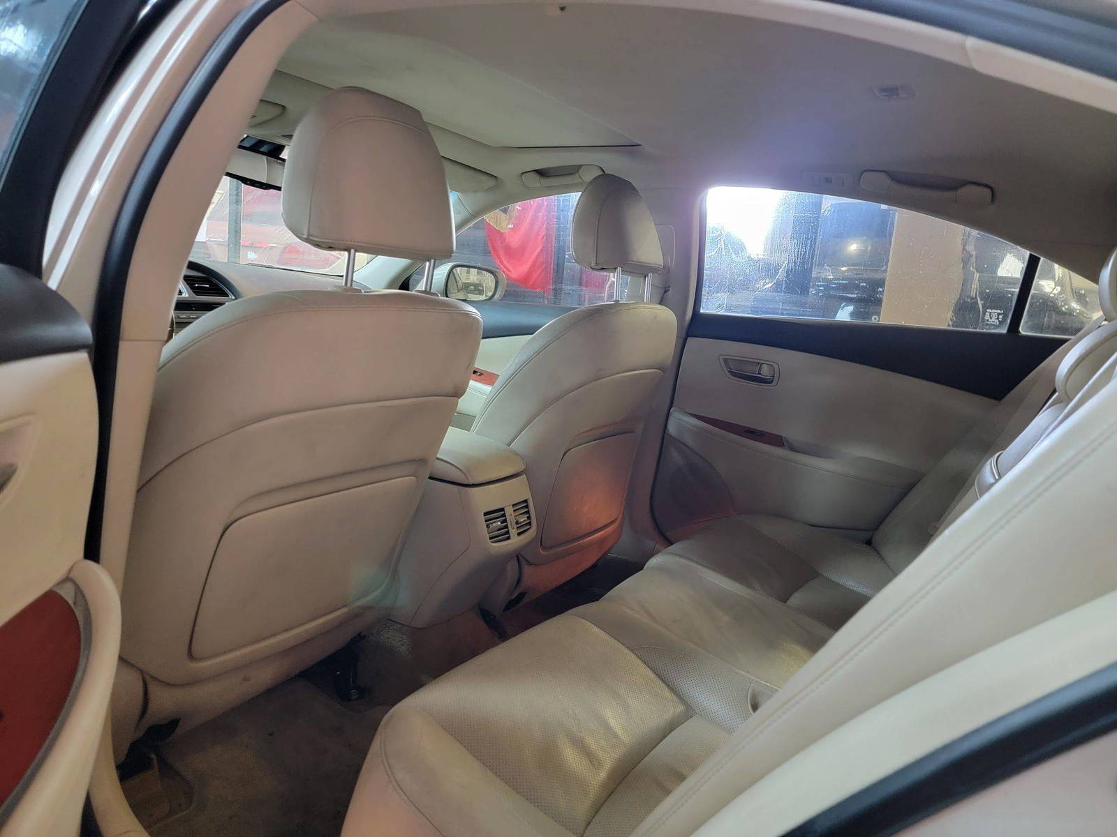 2011 LEXUS ES 350 — 105728 Miles — Lot 460045 — Main - Marhaba Auctions Used Cars - Image 7