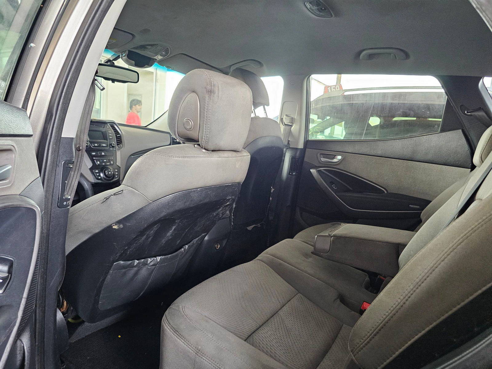 HYUNDAI SANTA FE SPORT 2015 - Marhaba Auction Used Cars - Image 6