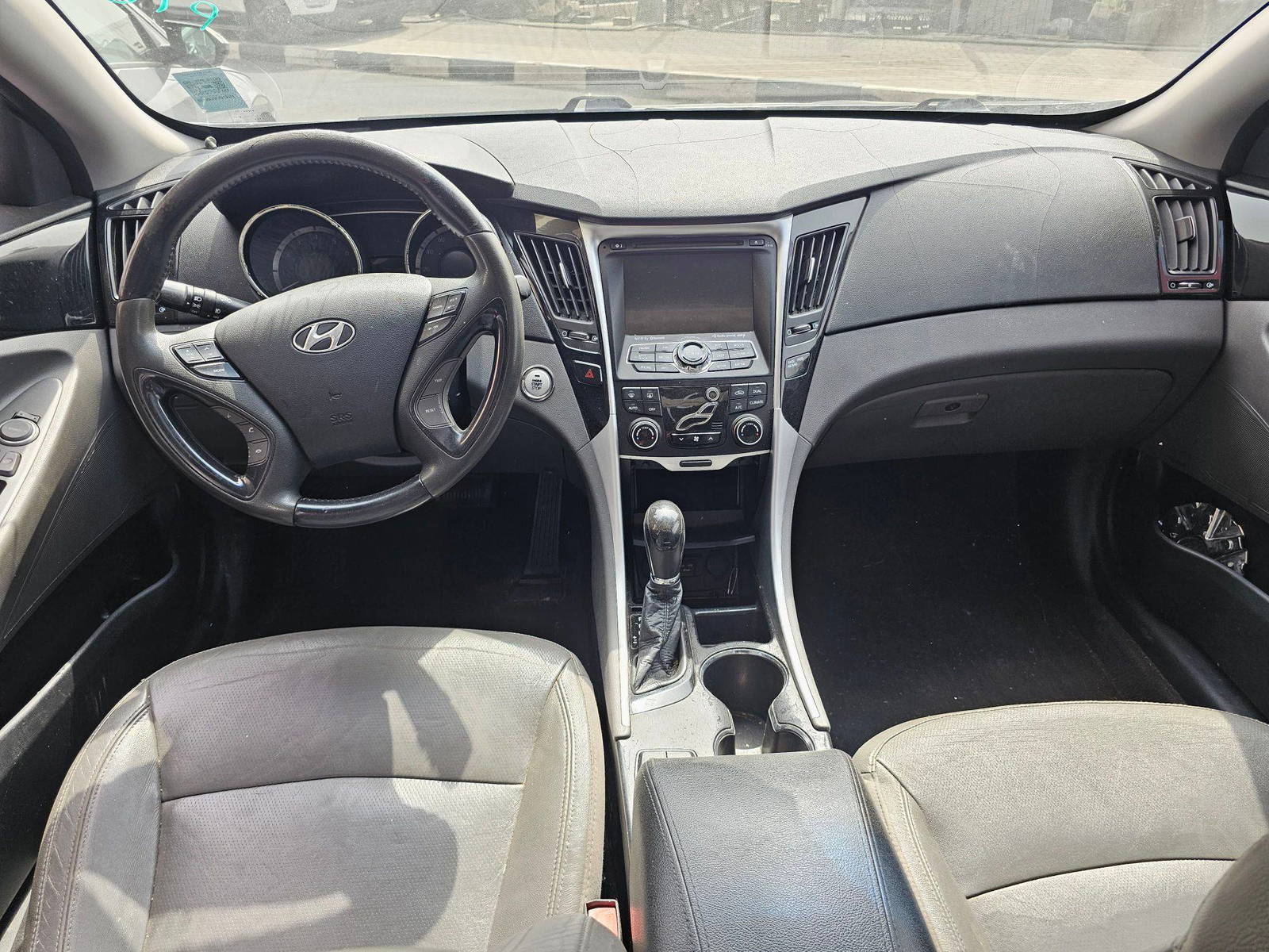 2012 HYUNDAI SONATA — 168949 Miles — Lot AC4CH323178 — Souq - Marhaba Auctions Used Cars - Image 7