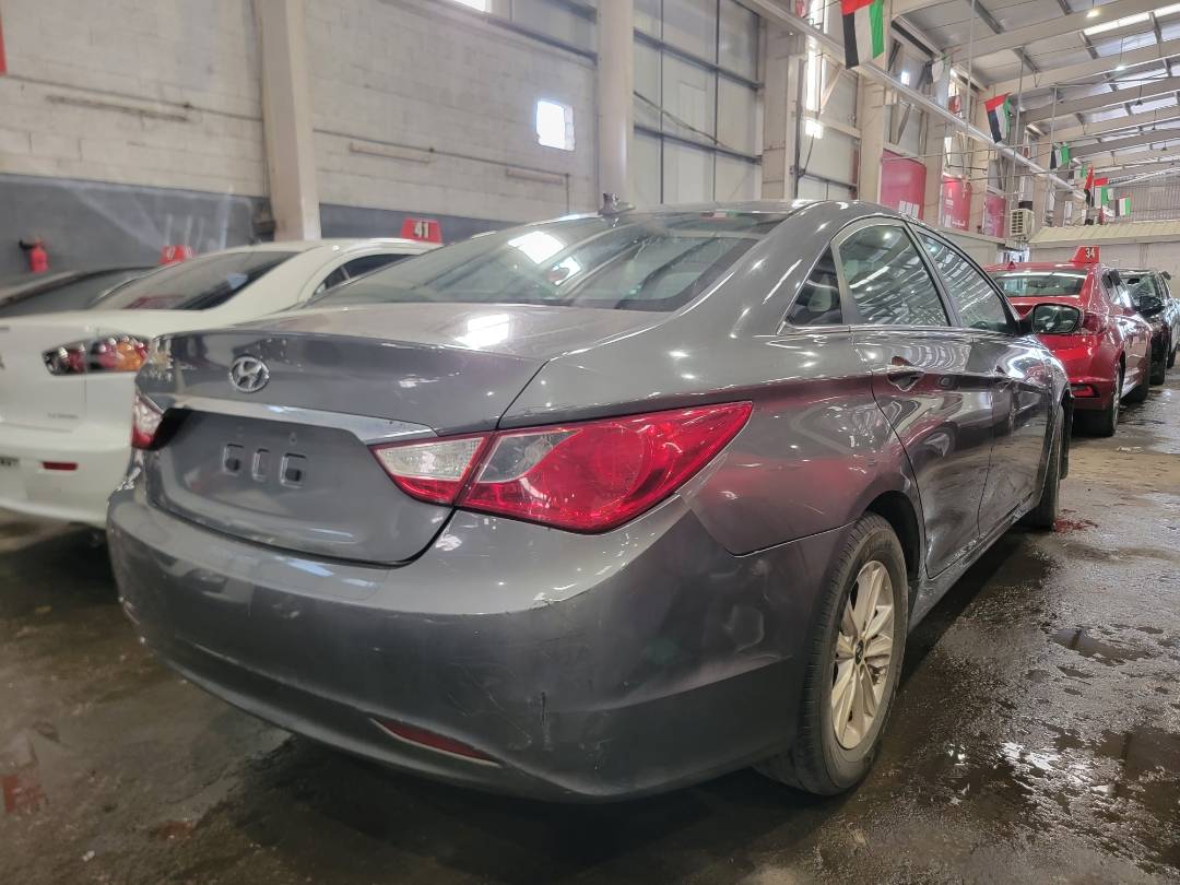 2013 HYUNDAI SONATA — 258548 Miles — Lot H664179 — Main - Marhaba Auctions Used Cars - Image 3