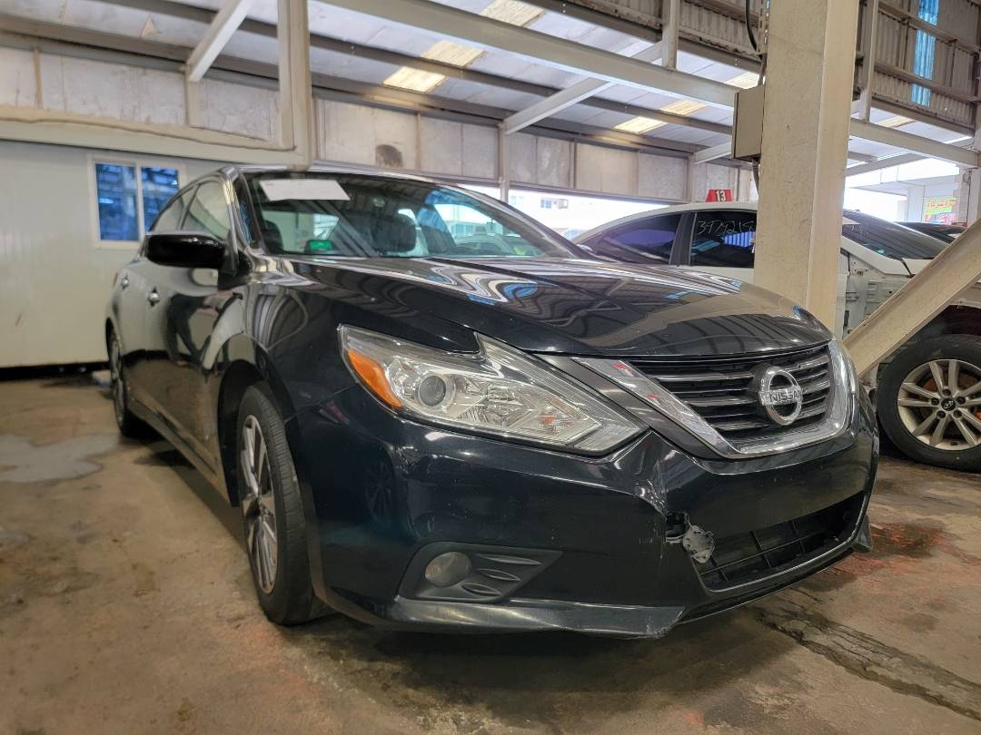 2017 NISSAN ALTIMA — 162644 Miles — Lot 284755 — Main - Marhaba Auctions Used Cars - Image 4