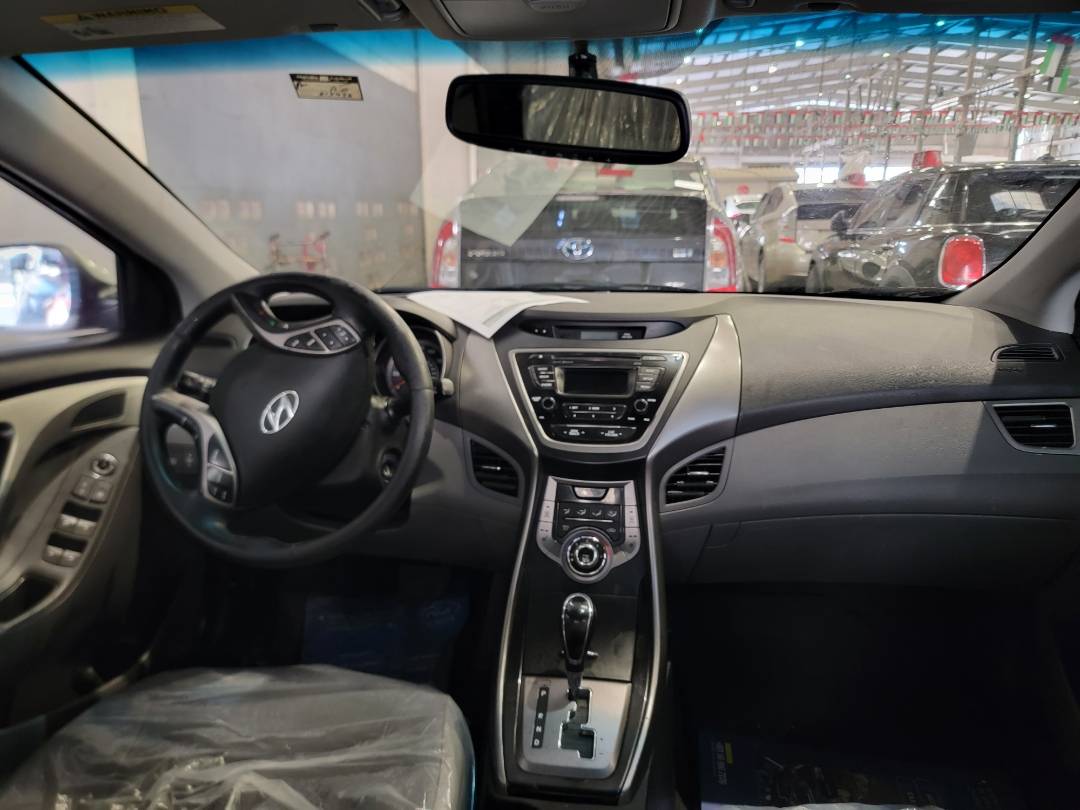 2013 HYUNDAI ELANTRA — 215434 Miles — Lot DU660304 — Main - Marhaba Auctions Used Cars - Image 8
