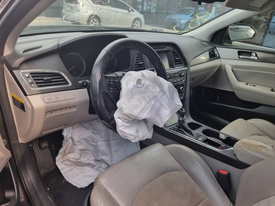 HYUNDAI SONATA SPORT 2017 - Marhaba Auction Used Cars - Image 7