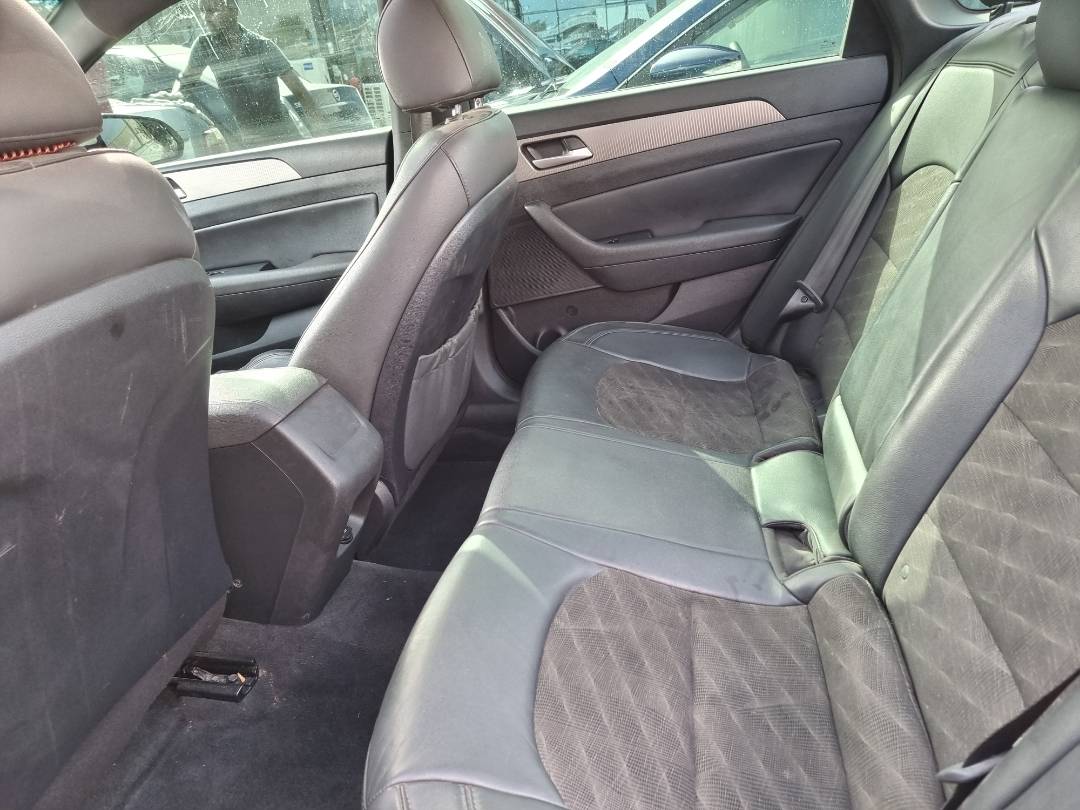 2018 HYUNDAI SONATA — 117594 Miles — Lot 38102819 — Souq - Marhaba Auctions Used Cars - Image 6