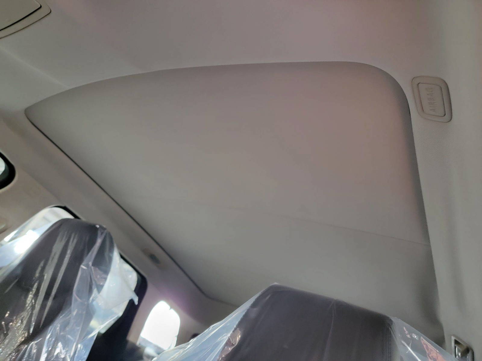 LAND ROVER RANGE ROVER EVOQUE PURE 2015 - Marhaba Auction Used Cars - Image 10