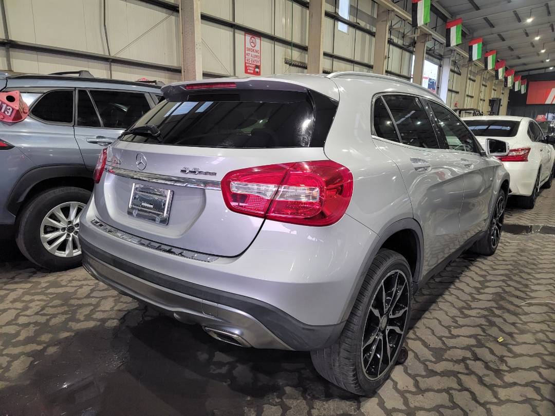 2016 MERCEDES BENZ GLA-250 — 63371 Miles — Lot 261157 — Main - Marhaba Auctions Used Cars - Image 4