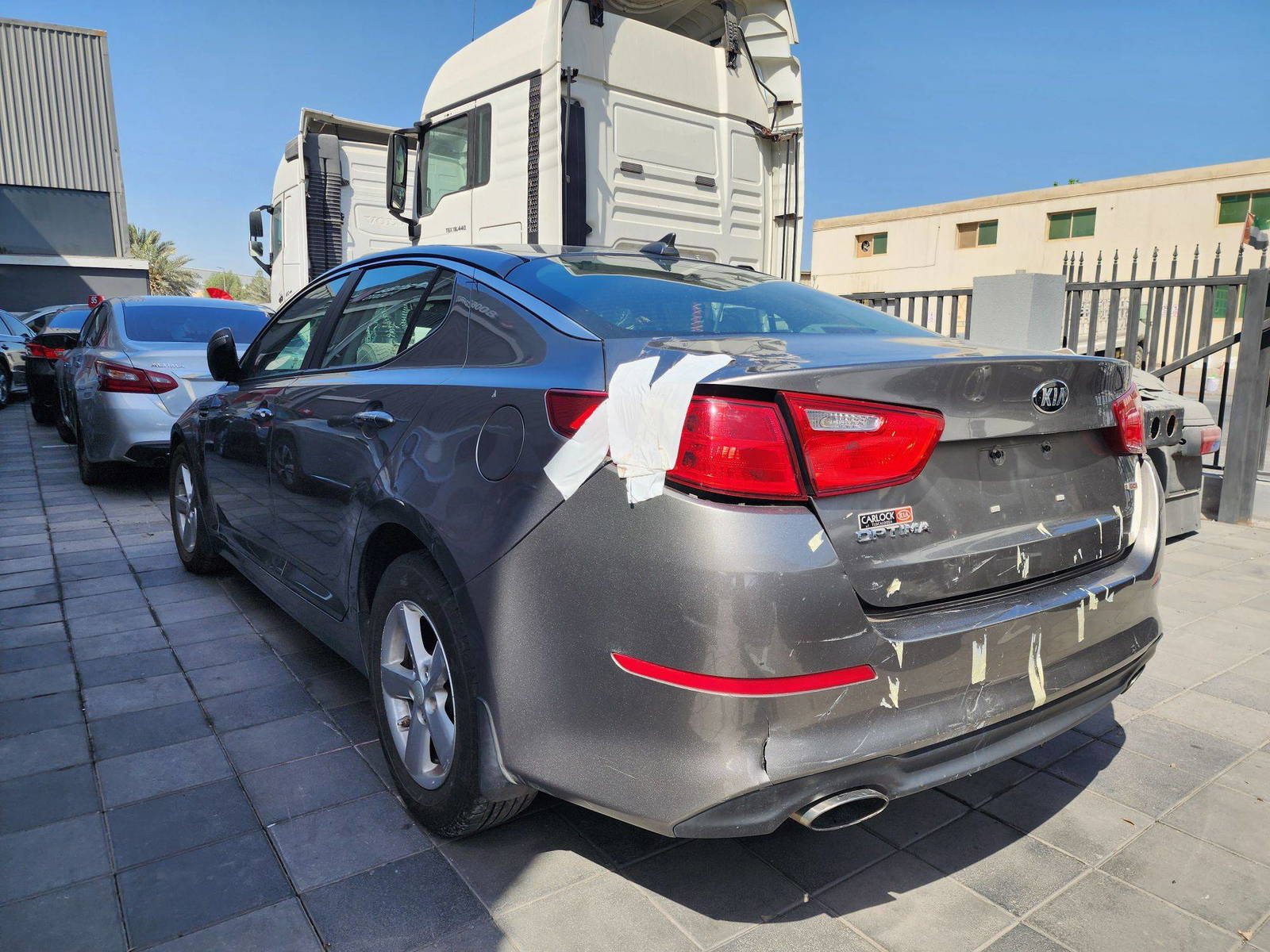 2015 KIA OPTIMA — 146506 Miles — Lot 438925 — Al Quoz - Marhaba Auctions Used Cars - Image 5