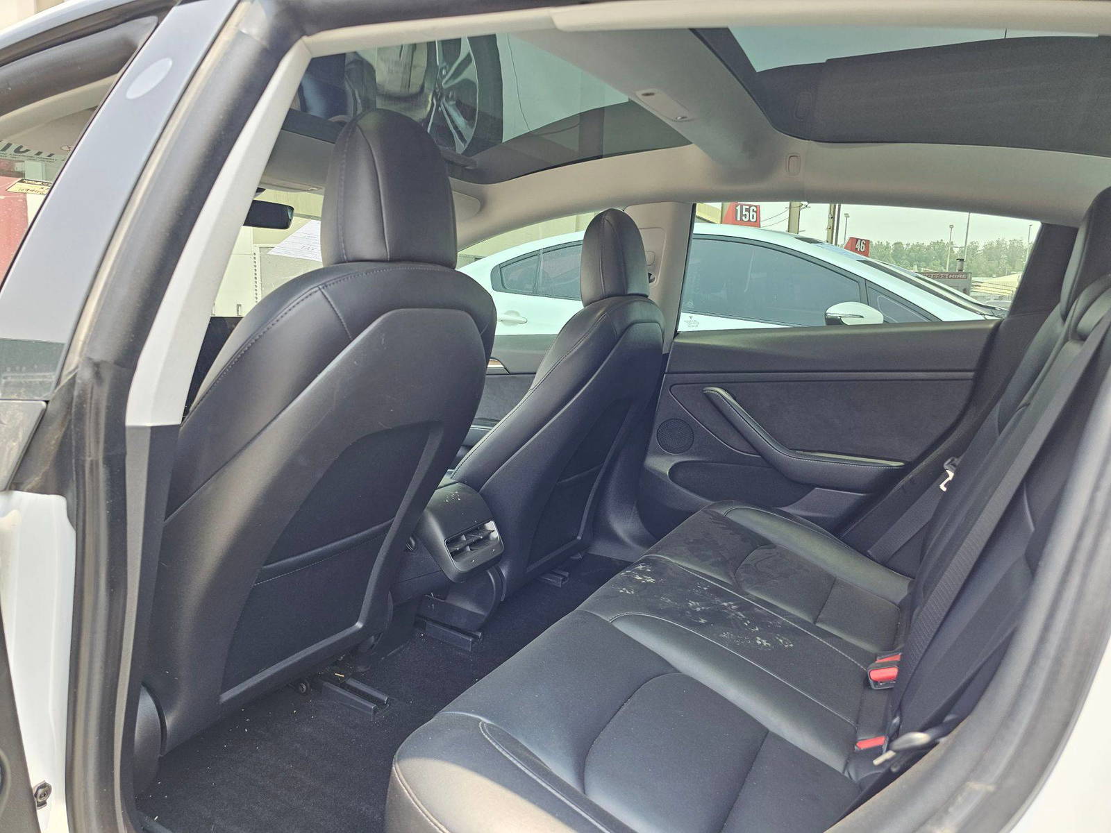 TESLA MODEL 3 2021 - Marhaba Auction Used Cars - Image 6