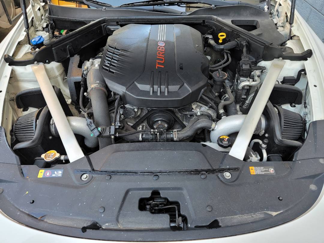 2018 KIA STINGER — 52639 Miles — Lot 3J6021324 - Marhaba Auctions Used Cars - Image 10