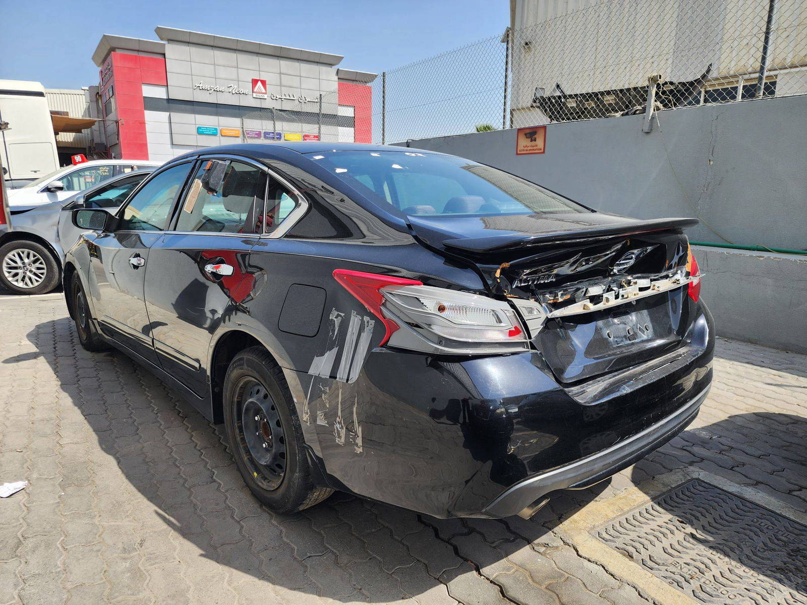 2018 NISSAN ALTIMA — 195466 Miles — Lot 6931582 — Souq - Marhaba Auctions Used Cars - Image 3