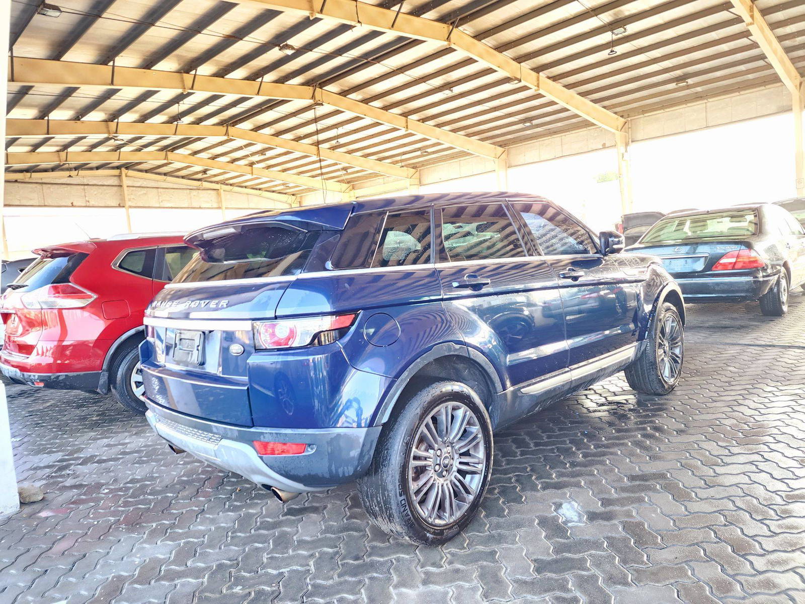 2013 LAND ROVER RANGE ROVER EVOQUE — 138330 Miles — Lot 72655284 — Souq - Marhaba Auctions Used Cars - Image 3