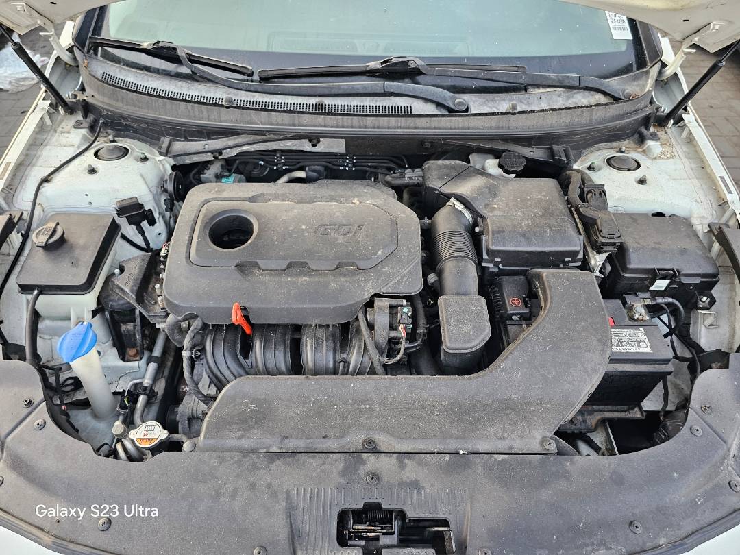 2015 HYUNDAI SONATA — 168652 Miles — Lot H118908 — Main - Marhaba Auctions Used Cars - Image 9