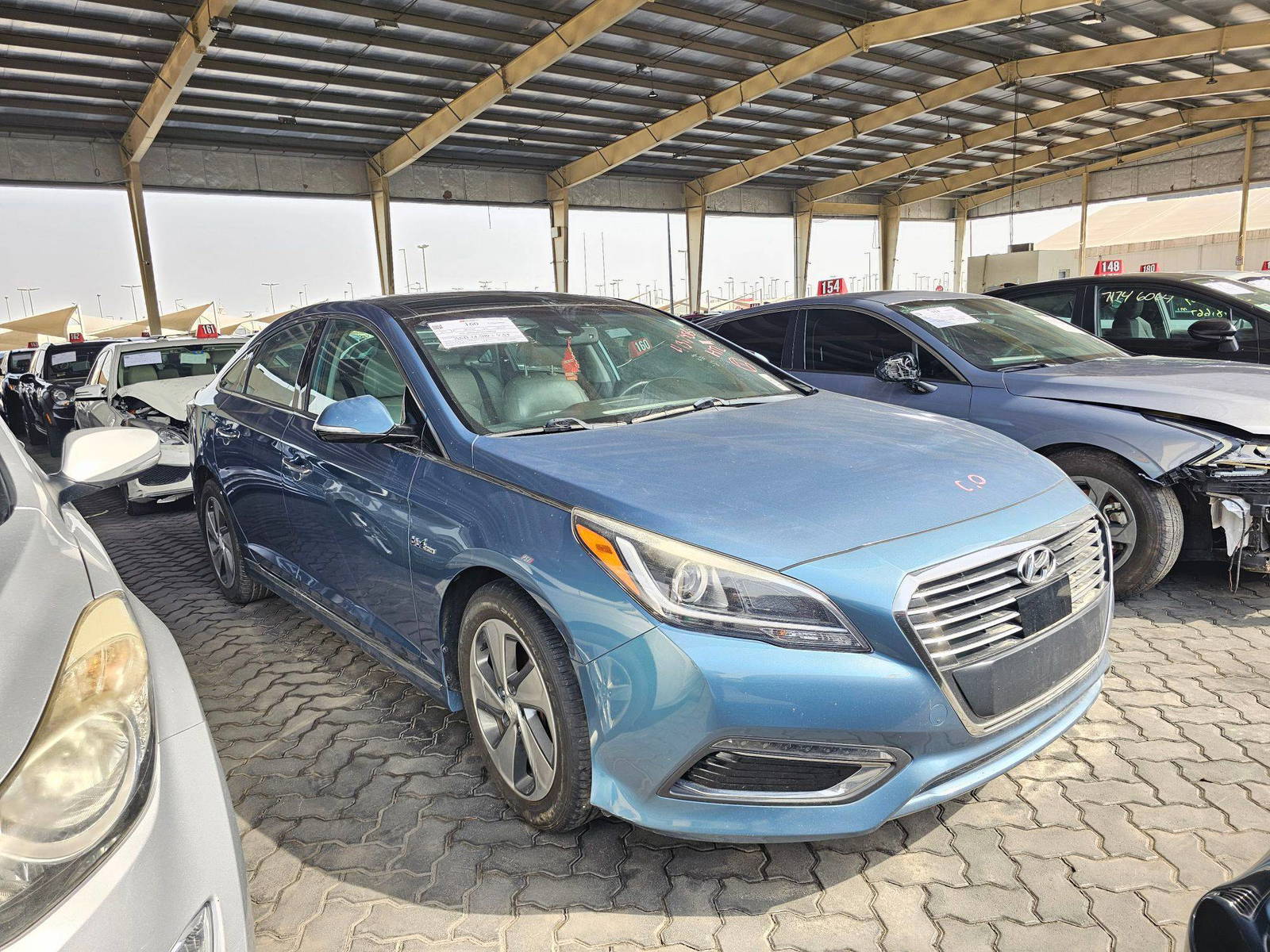 2016 HYUNDAI SONATA — 125760 Miles — Lot 5GA008247 — Souq - Marhaba Auctions Used Cars - Image 4