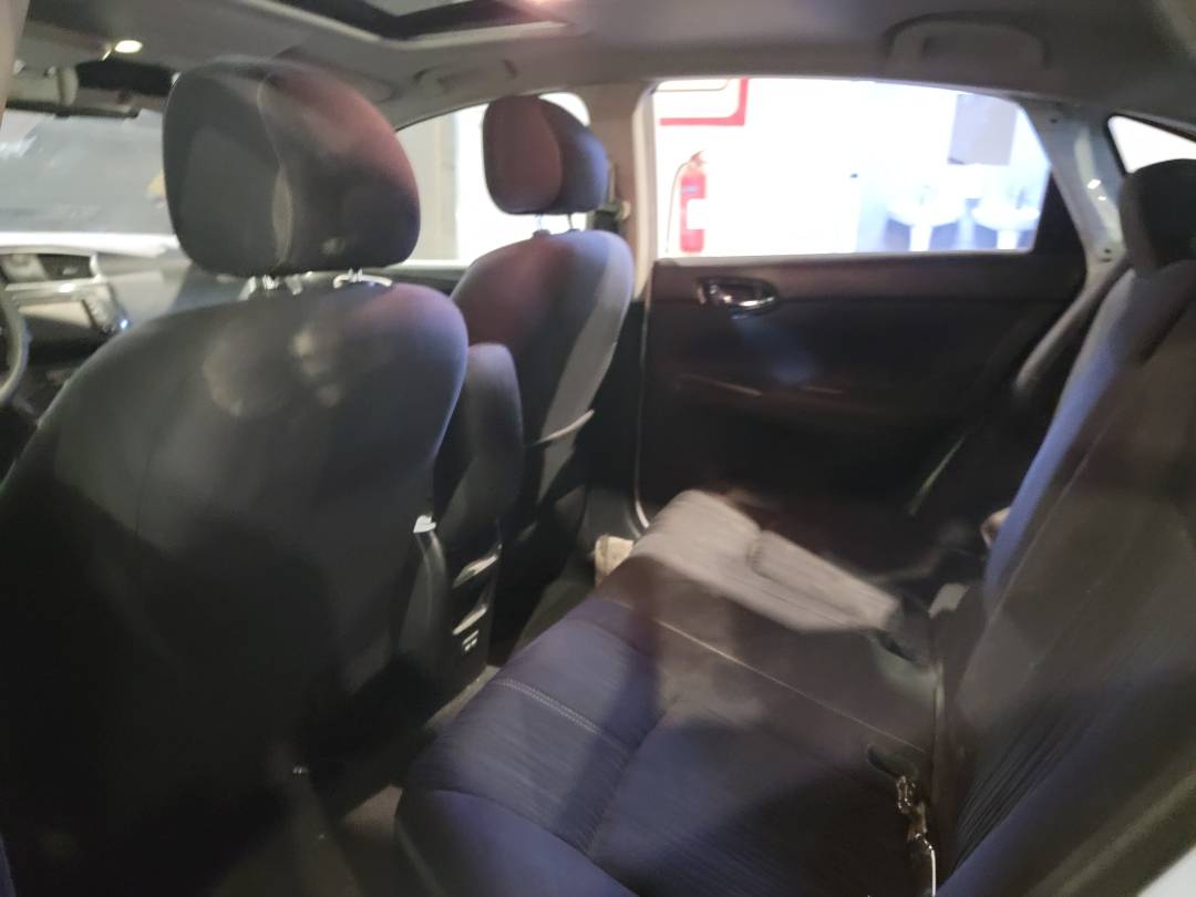 2018 NISSAN SENTRA — 105497 Miles — Lot JY344352 — Souq - Marhaba Auctions Used Cars - Image 7