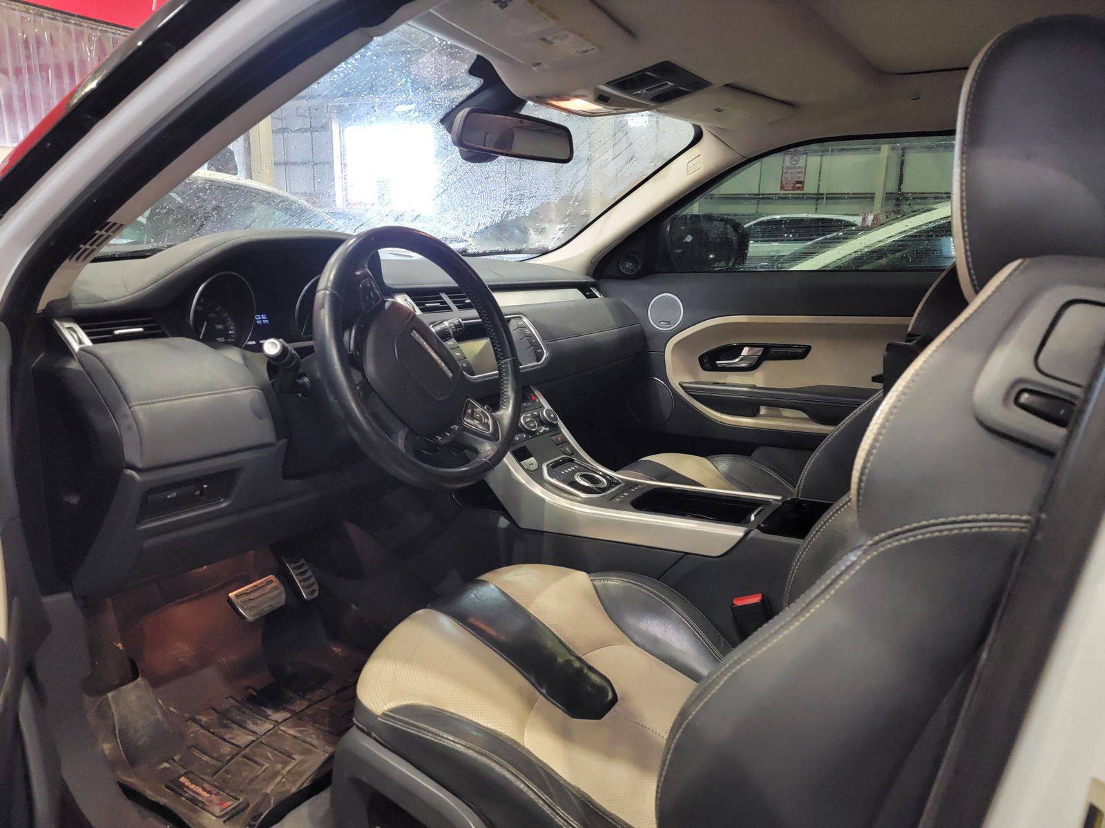 LAND ROVER RANGE ROVER EVOQUE 2012 - Marhaba Auction Used Cars - Image 7