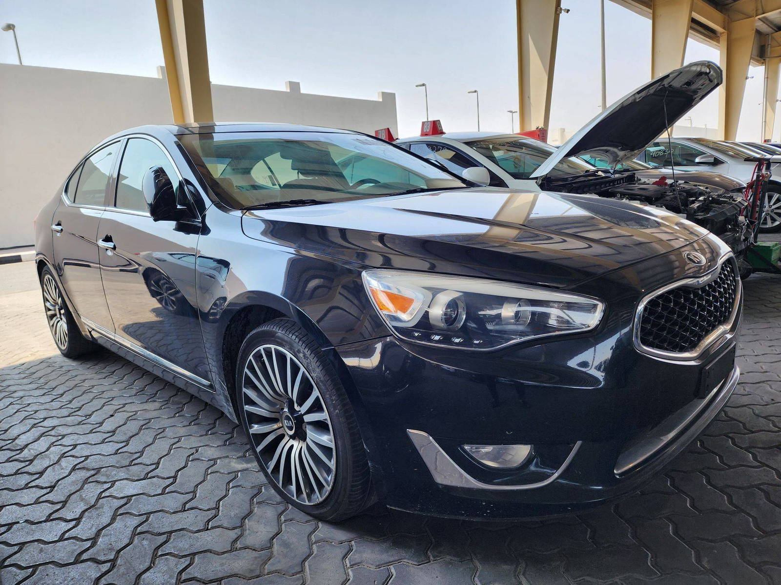 2014 KIA CADENZA — 85900 Miles — Lot 44196484 — Souq - Marhaba Auctions Used Cars - Image 7