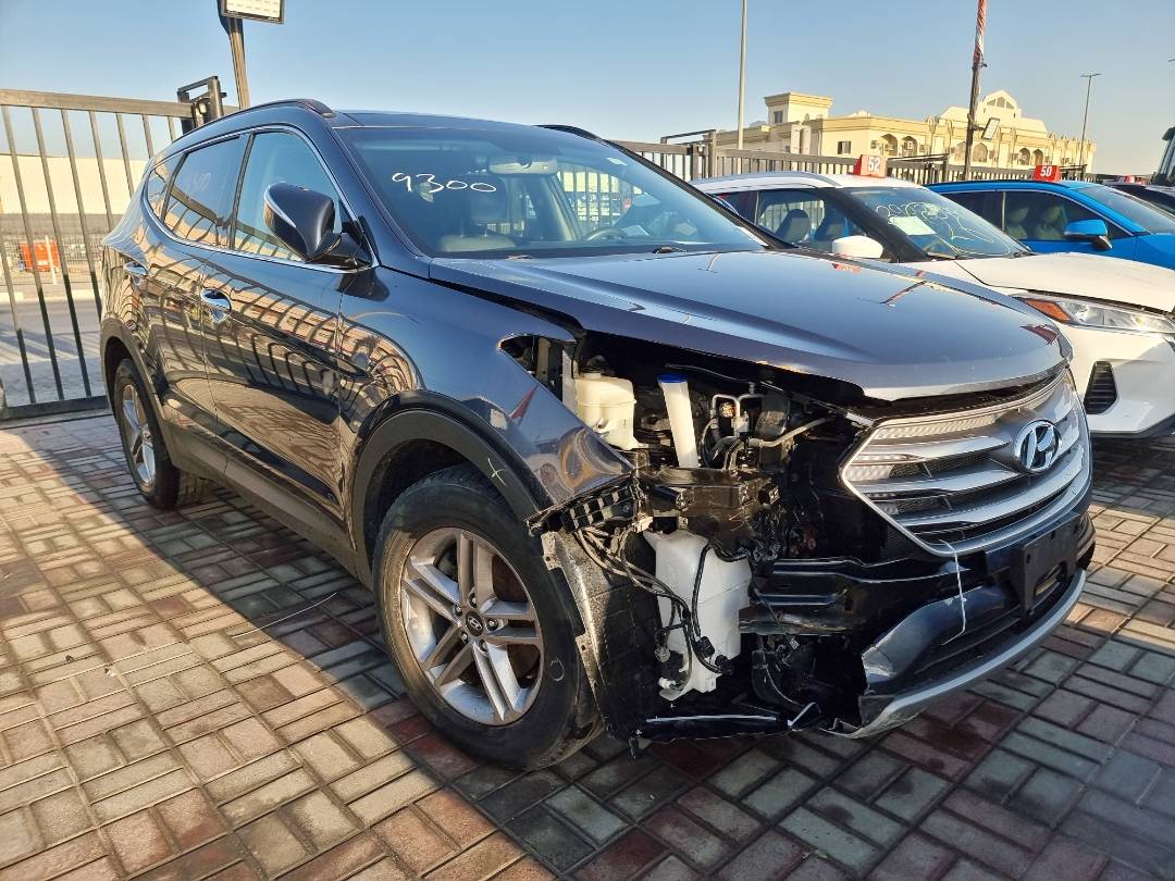 2017 HYUNDAI SANTA FE — 146265 KM — Lot 124578 — Ind. 12 - Marhaba Auctions Used Cars - Image 3