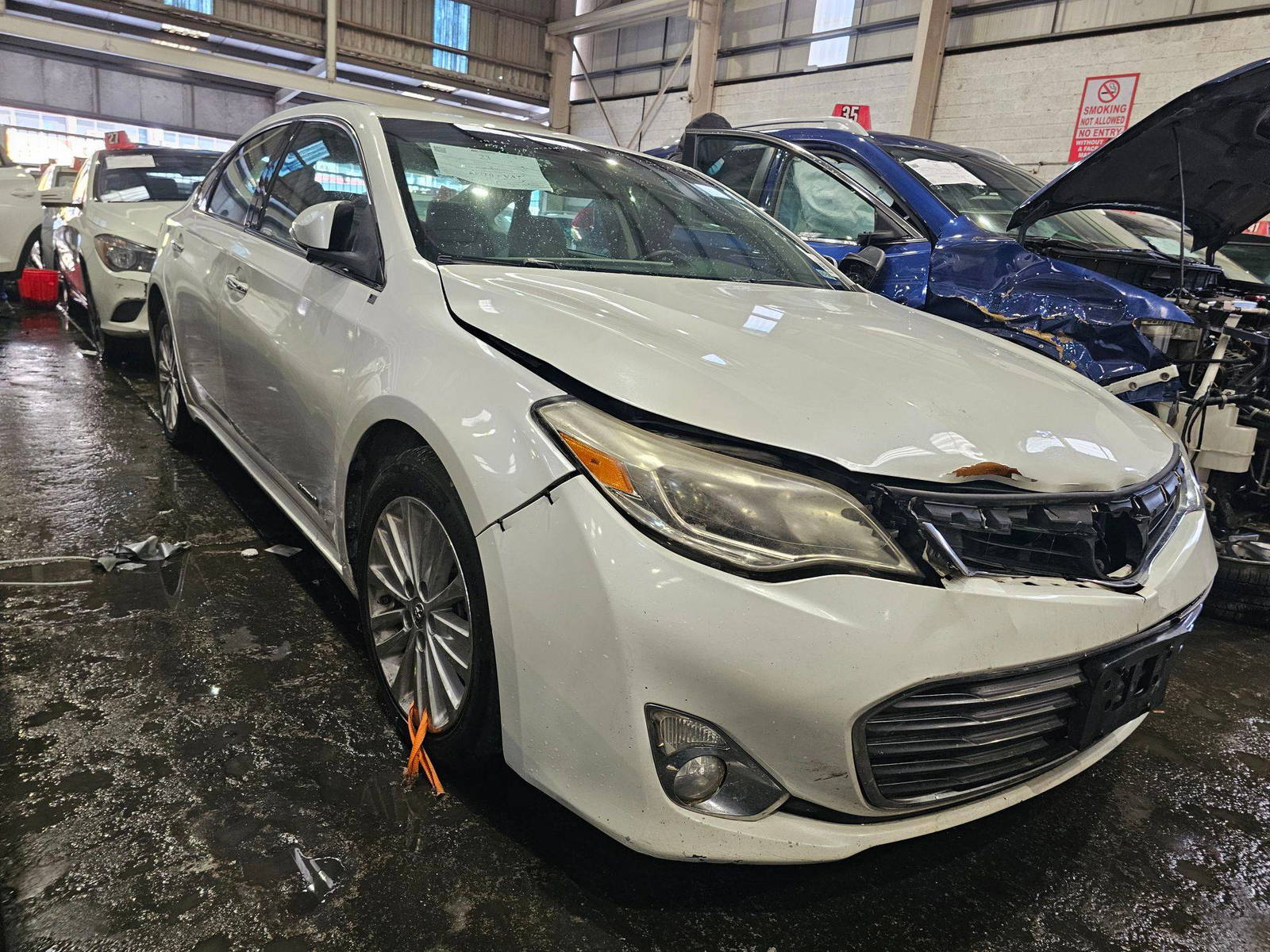 2014 TOYOTA AVALON — 164445 Miles — Lot 90873965 — Main - Marhaba Auctions Used Cars - Image 3