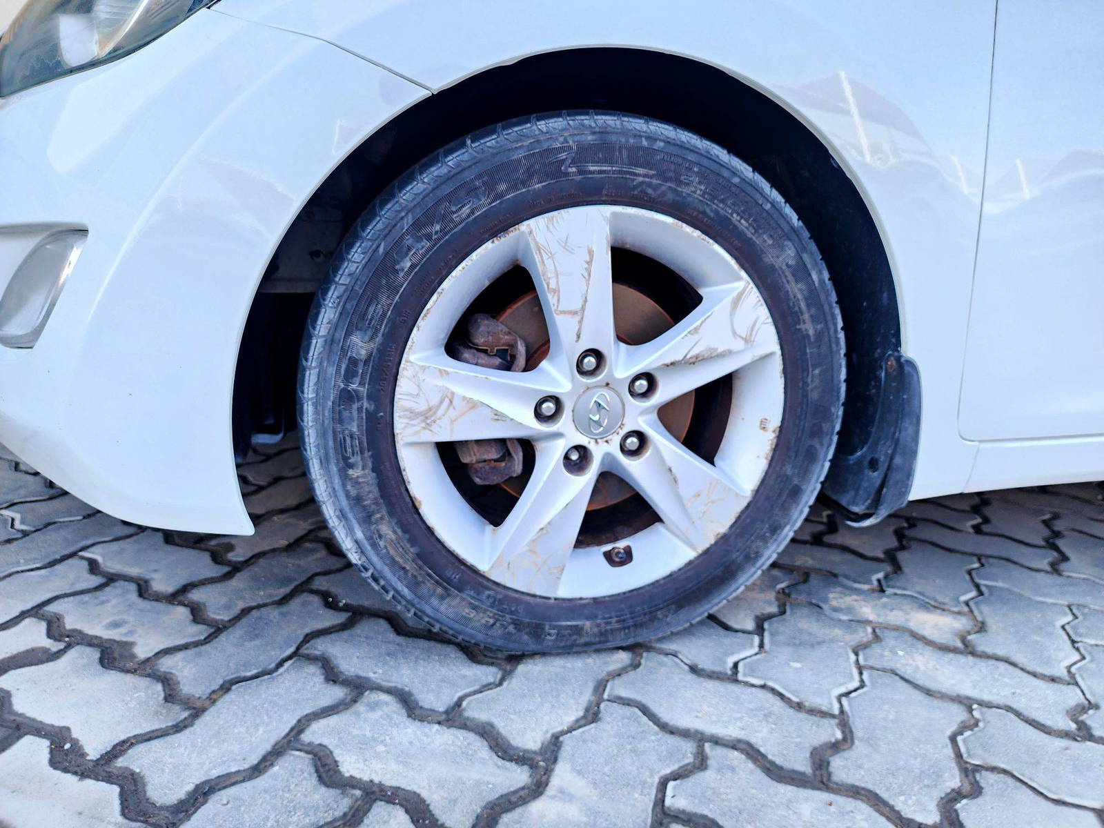 2013 HYUNDAI ELANTRA — 203687 Miles — Lot DH425933 — Souq - Marhaba Auctions Used Cars - Image 10